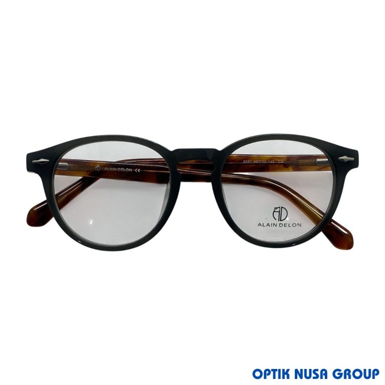 ALAIN DELON 3331